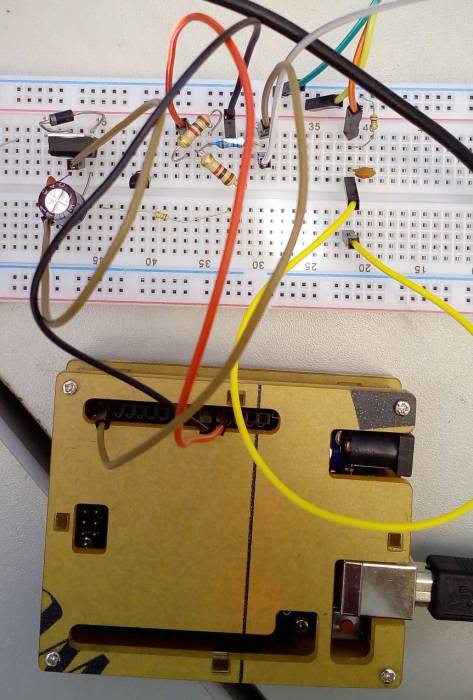 arduino_blitz2.jpg arduino_blitz2.jpg